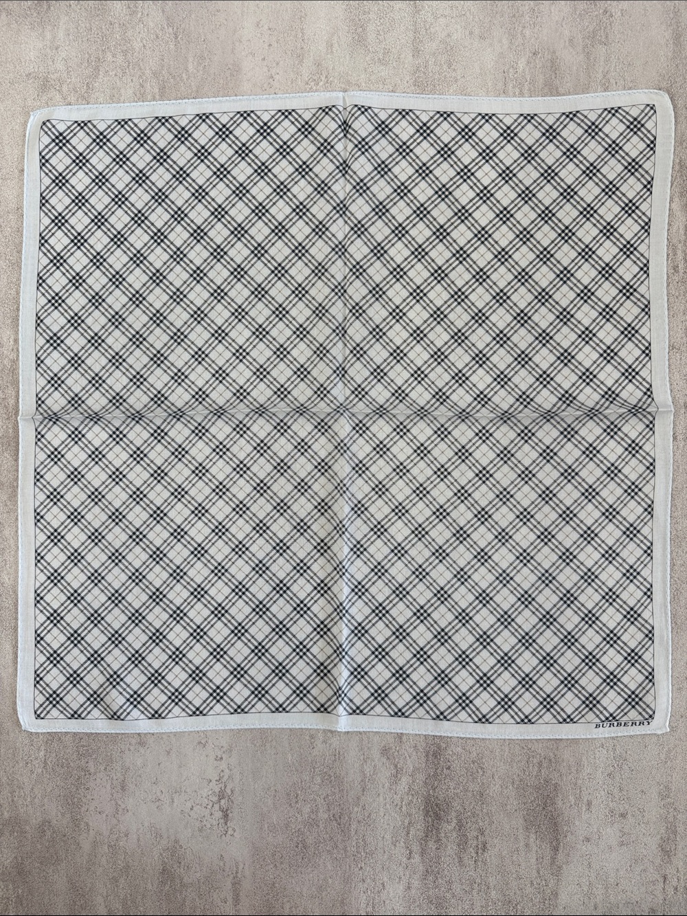 Burberry Black & White Check cotton Scarf